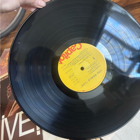 Lou Rawls Live Vinyl Record - Picture 2 of 3